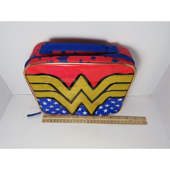 Wonder Woman Lunch Box Bag w/ Cape Detachable Insulated Purse Back to School - Picture 8 of 13